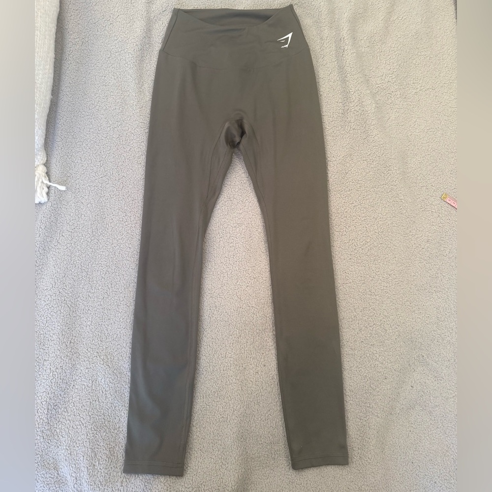 LIKE NEW Gymshark Training Leggings - Core Olive - Picture 6 of 10